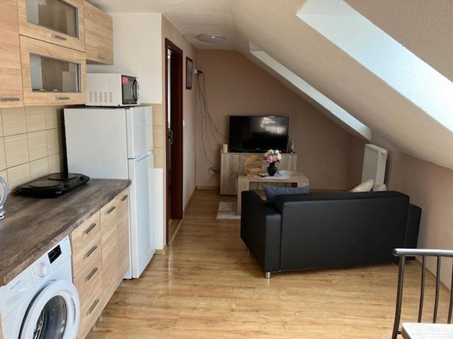 Apartmanovy Dom Slavia Apartman Bajmóc Kültér fotó